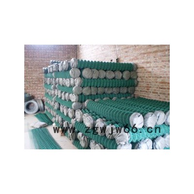 安平县德明金属网业专业生产勾花网、防护网、小区护栏网、隔离栅