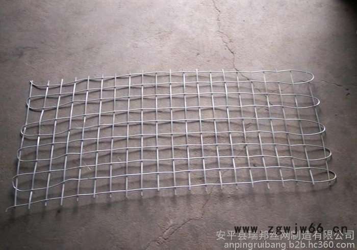 瑞邦矿用经纬网       矿用平行网      经纬金属网       镀锌经纬网图3