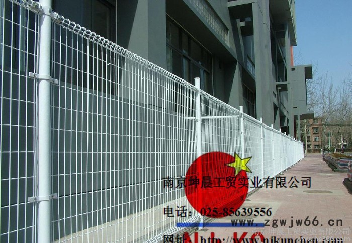 ** 50*100圆柱隔离网 仓库隔离网片 金属网片批发图3