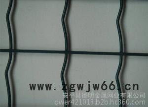 安平县德明金属网业专业生产**荷兰网、勾花网、小区护栏网、隔离栅图2