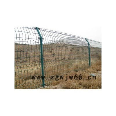 安平县德明金属网业有限公司专业生产双边丝隔离栅、护栏网、小区围网