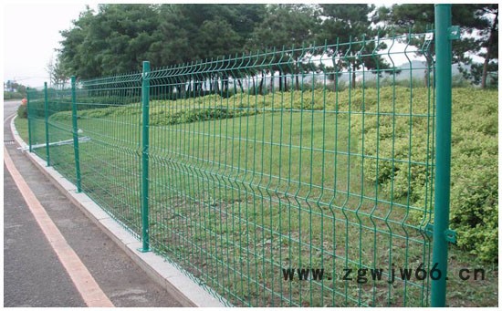 安平县德明金属网业有限公司专业生产护栏网、双边丝护栏、勾花网、荷兰网图3