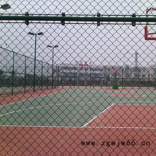 供应仓库金属网   体育场围栏  勾花网护栏   车间隔离网   护栏网