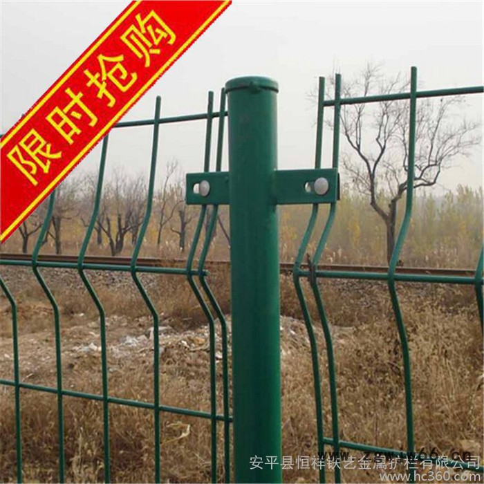 恒祥现货花坛、单位绿地、道路、机场、港口绿地双边丝护栏网金属网3.8mm图3