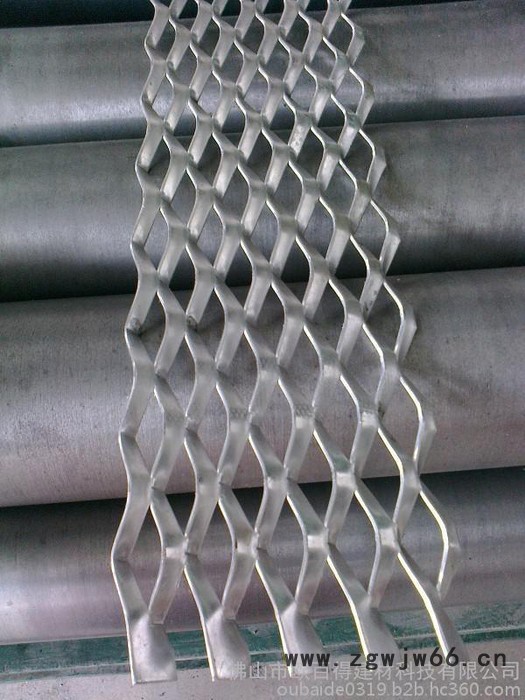 铝单板拉伸筛网、金属拉伸网板、带边框金属网板价格、氟碳双面喷涂铝网价格、菱形铝网厂家、六角形筛网价格、金属网格板厂家图3