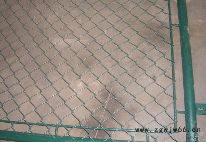 供应 子申金属网厂 体育场护栏网  勾花护栏网