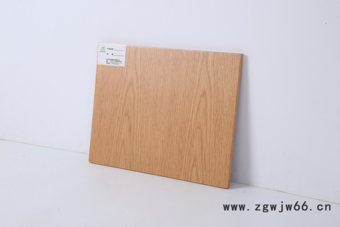 影剧院墙面装饰吸音隔音材料 油漆装饰面板价格  木饰面板 吸音板图7