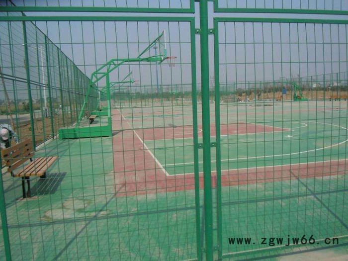 安平县迈伦金属网制造有限公司供应公路护栏铁路护栏监狱护栏体育场护栏图3