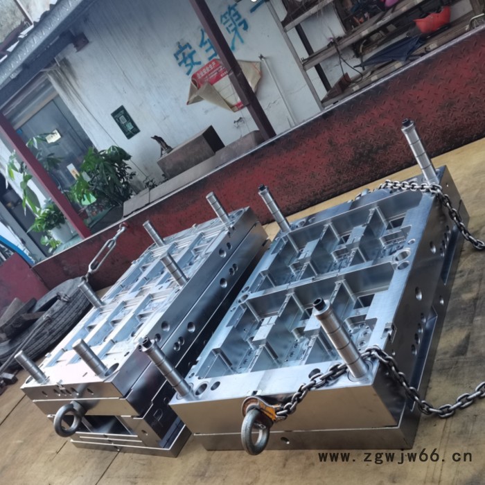 凤记模胚 日用品模具模胚加工家电模具多腔模具电子模具模胚模架图8