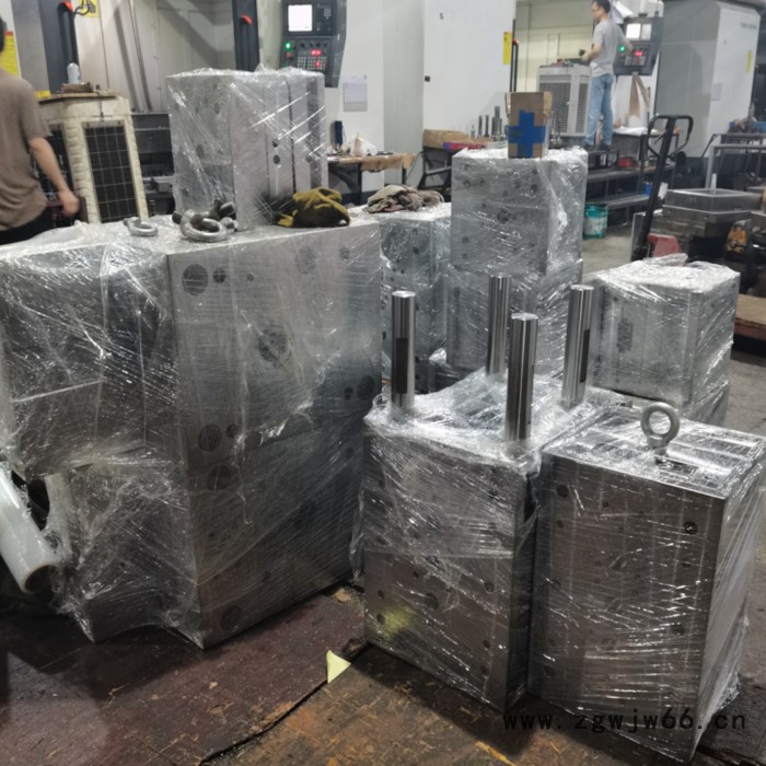 凤记模胚 日用品模具模胚加工家电模具多腔模具电子模具模胚模架图5