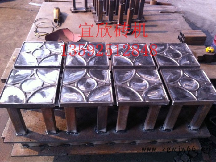 河南宜欣3-15小型盲道砖机 可加工定做条纹盲道砖机模具 耐磨警示盲点砖机模具图5