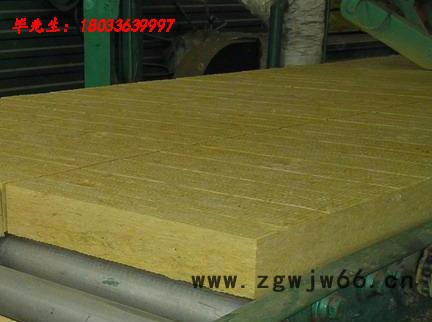 岩棉板保温材料图2