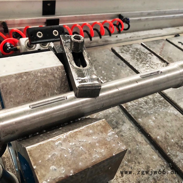 博斯曼 现货 数控加工设备 异型钻床定制 模具专用数控钻  模具钻铣机图2