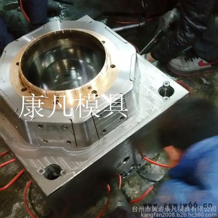 塑料包装罐子模具 18升 20升美式润滑脂包装桶模具 润滑脂加仑桶 产品代加工图4