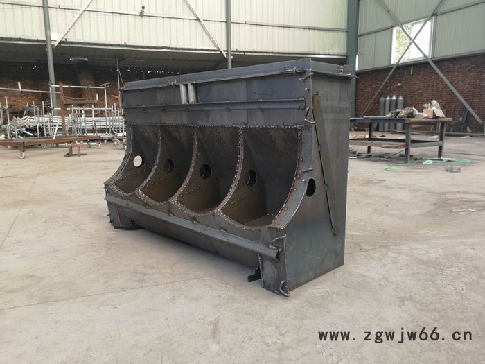 力宇 猪槽模具 三孔猪槽模具 猪食槽模具 水泥猪食槽模具 厂家加工定制批发销售图2