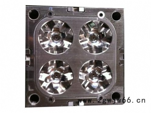 塑料制品 设计制造   模具设计制造    注塑加工   塑料模具  厂家图7