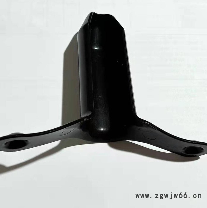 PC+ABS肛门镜模具，本公司根据客户需求开发注塑模具和注塑生产，注塑模具加工图4