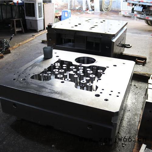 凤记供应压铸模来图定制压铸模 压铸模具加工制造 质量保证欢迎来电咨询图6