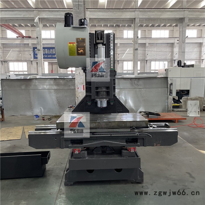 沪控厂家直供 VMC1160加工中心 机加产品模具生产用数控立式加工中心机床图4