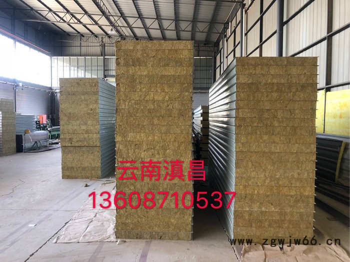 云南昆明防火保温材料岩棉夹心彩钢瓦 镀铝金属塑钢波浪瓦 隔热防腐蚀厂房图3