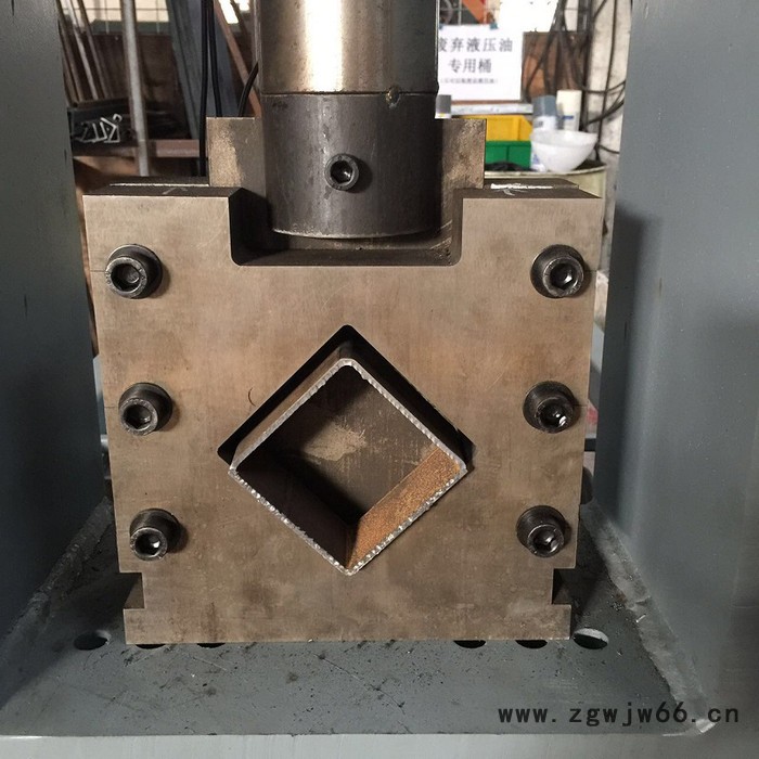 盈通 方管冲弧模具 方管切断模具 冲孔模具  模具加工厂 模具定制图7
