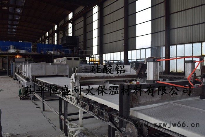 恒盛 耐火保温材料有限公司专业生产硅酸铝陶瓷纤维毯等耐火产品。图3