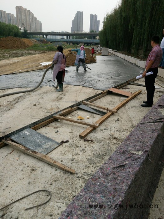 青岛七彩贝壳保温材料厂 水泥发泡混凝土图4