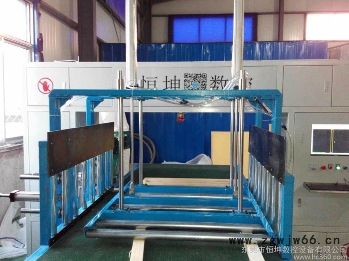 数控海绵切割机 异型海绵切割机 海绵生产线 EVA开料机 海绵开料机 保温材料切割图3