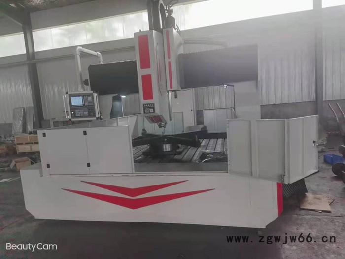 山东康泰 板材模具小孔自动钻孔机 数控全自动钻孔机 列车顶梁钻孔加工钻床图2