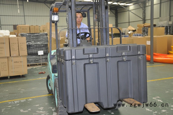 供应宸迪滚塑模具滚塑加工产品图2