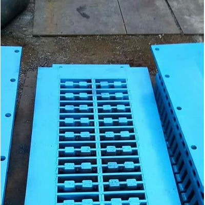 宏发砖机模具加工