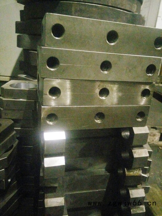 厂家供应金属机械铸件加工 数控仪表铸造钣金模具冲压加工RL-35图5
