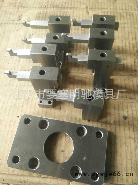 厂家供应金属机械铸件加工 数控仪表铸造钣金模具冲压加工RL-35图3