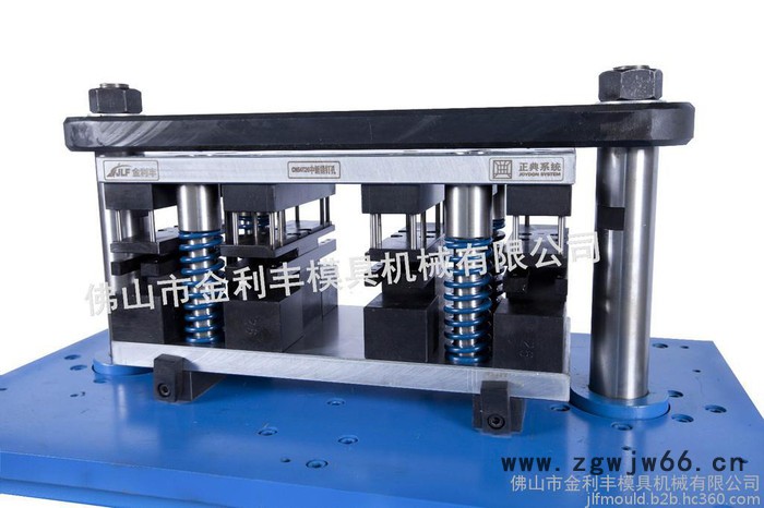 铝型材冲压模具、铝型材加工设备、铝门窗加工模具图2