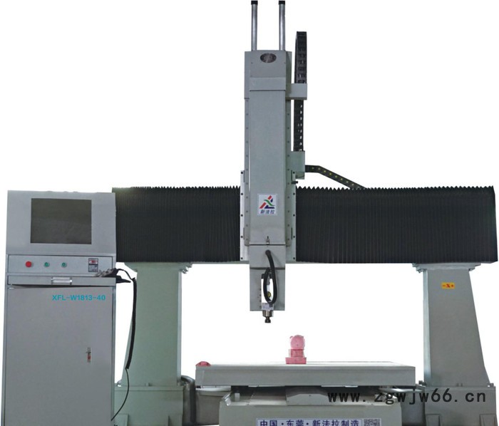 五轴加工中心雕刻机，旅行箱、办公箱、休闲包模具雕刻机