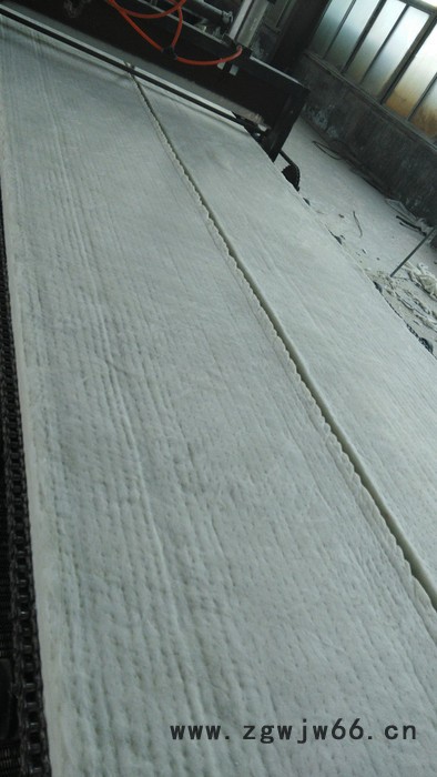 山东恒盛 耐火保温材料有限公司专业生产硅酸铝陶瓷纤维毯等耐火制品**。图2