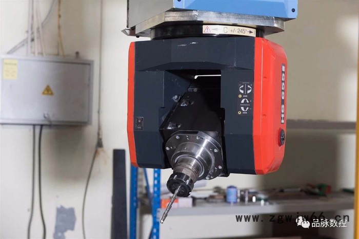 大型五轴模具加工中心图3