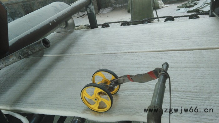 恒盛 耐火保温材料有限公司专业生产硅酸铝陶瓷纤维毯等耐火产品价格优惠**图2