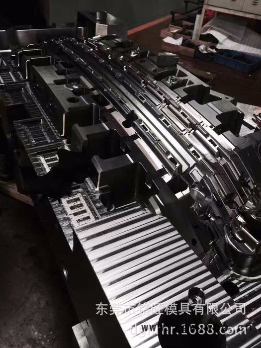 厂家供应汽车塑料冲压模具配件 加工制造图5