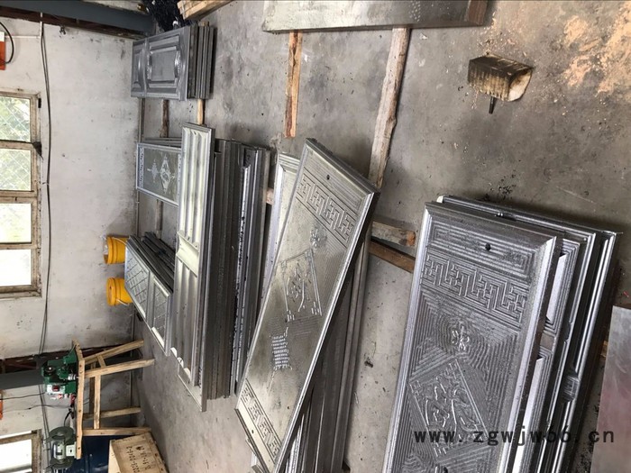 提供永康凡瑟防盗门模具承接防盗门对外加工图8