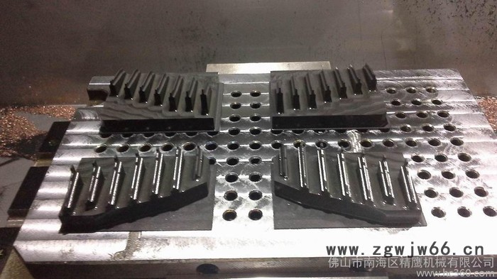 供应广东佛山模具电极加工,石墨电极加工,石墨模具加工,EDM石墨电极加工图2