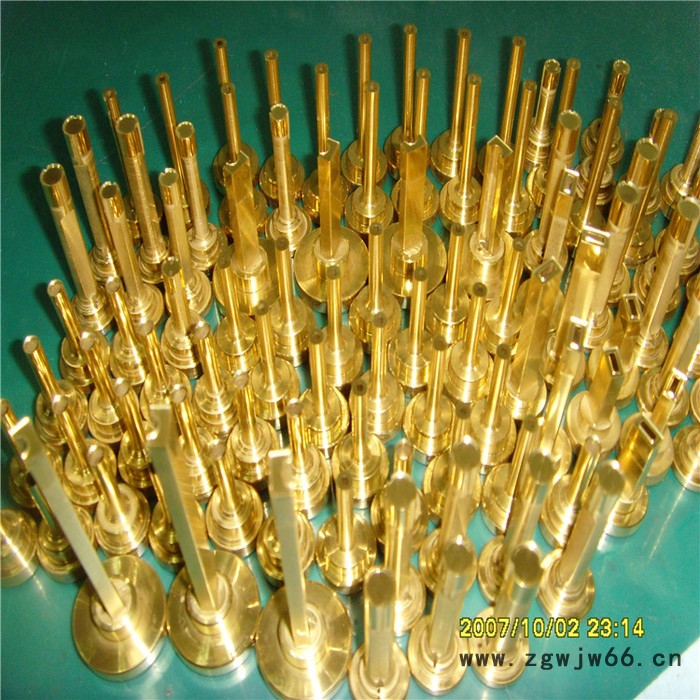 刀具真空镀钛加工 宁波模具配件顶针模具配 刀具镀钛图5