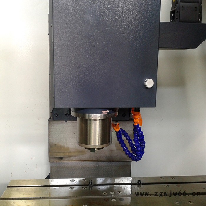 【玛讯】四川高速立式加工中心** 汽车配件模具加工图3