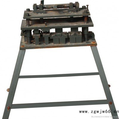 铝合金门窗冲孔模具专加工平开移壁柜93吊门手动冲孔模具