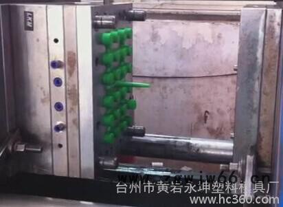 PVC管件防尘帽注塑模具加工   防尘帽注塑模具图3