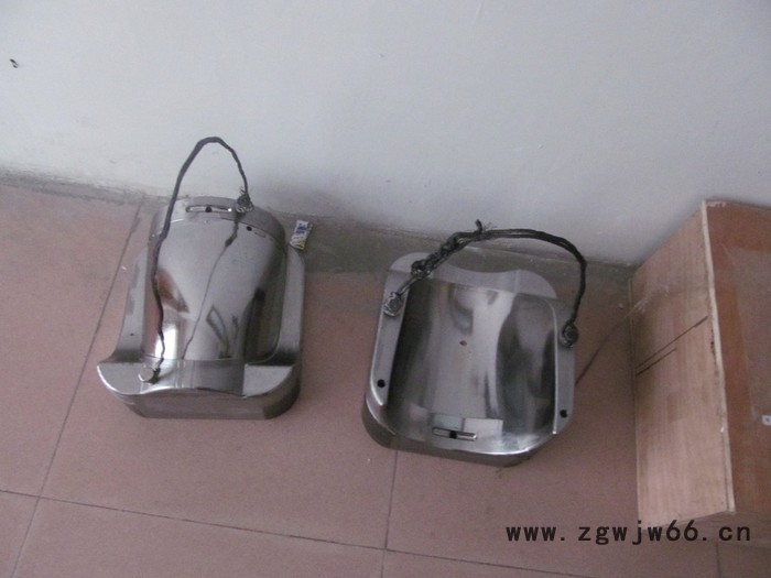 东莞五晶真空纳米镀钛镀铬 模具金属表面处理加工图2