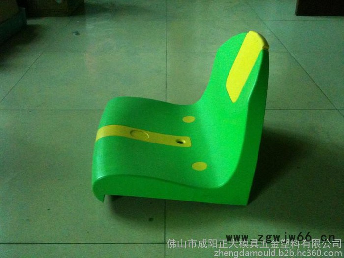 户外椅子，欢迎来图来样定制模具，注塑加工图3