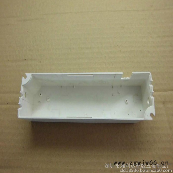 深圳注塑加工 龙华塑胶模具图2