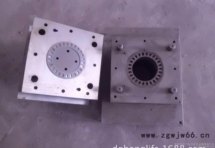 五金连续冲压模具加工可来图来样设计定制开模级加工冲压件图3