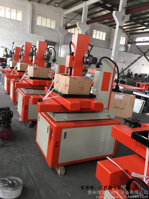 苏州富马DD703 型小孔机穿孔机模具打孔机注塑模汽车模具加工高速穿孔机 苏州富马小孔机图7